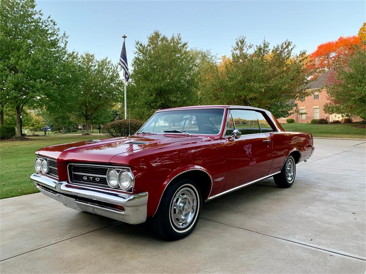 1964-pontiac-gto-nvqf2apa